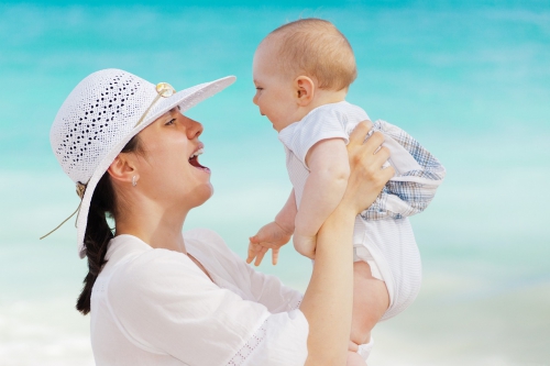 Foto Cambia il bonus mamme lavoratrici: 480 euro in più in busta paga Foto Cambia il bonus mamme lavoratrici: 480 euro in più in busta paga