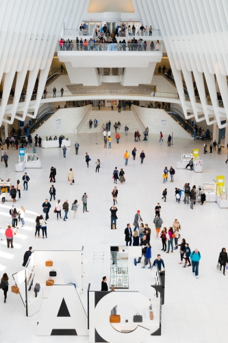 Foto Rivoluzione in ufficio: i giovani vogliono spazi per benessere e socialità Foto Rivoluzione in ufficio: i giovani vogliono spazi per benessere e socialità