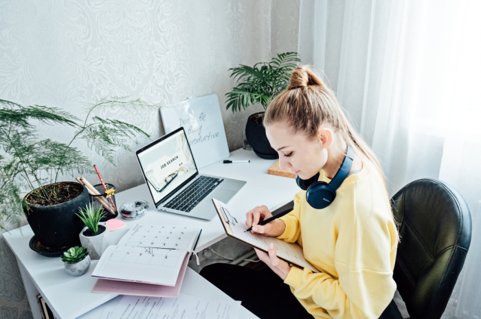 Foto Cosa scrivere nel profilo personale del Curriculum Vitae