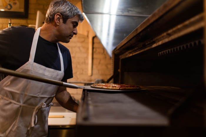 Foto Lavoro e mansioni del pizzaiolo